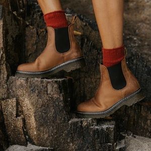 ROOLEE Flika Chelsea boots